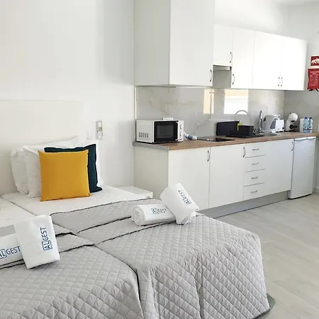 Solria Δωμάτια σε οικογενειακή κατοικία